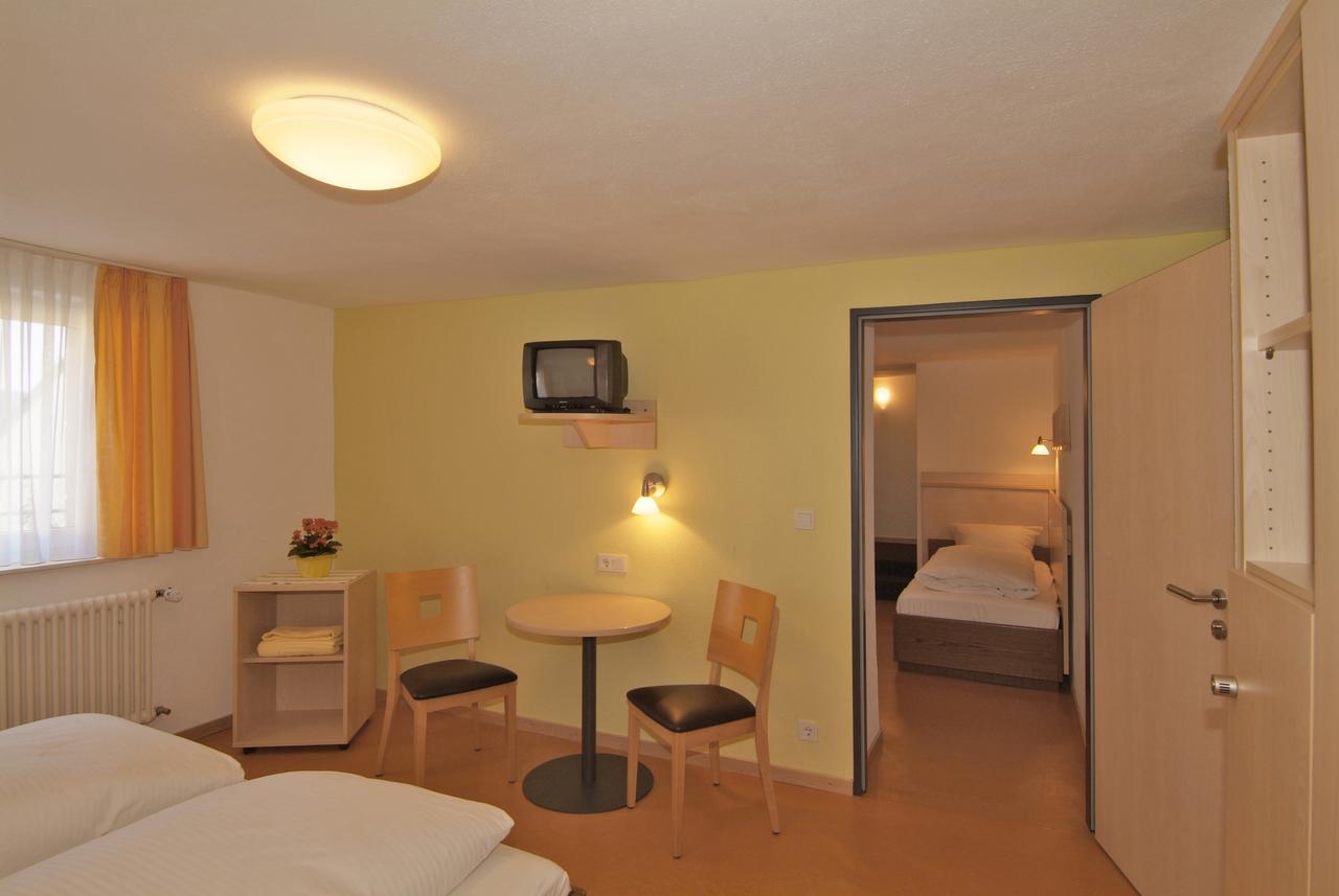 Hotel Haus Am Berg Trewir Zewnętrze zdjęcie