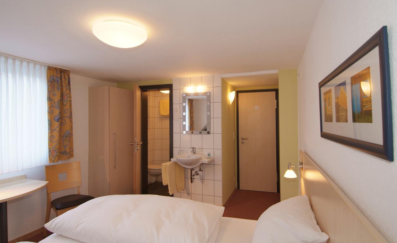 Hotel Haus Am Berg Trewir Zewnętrze zdjęcie